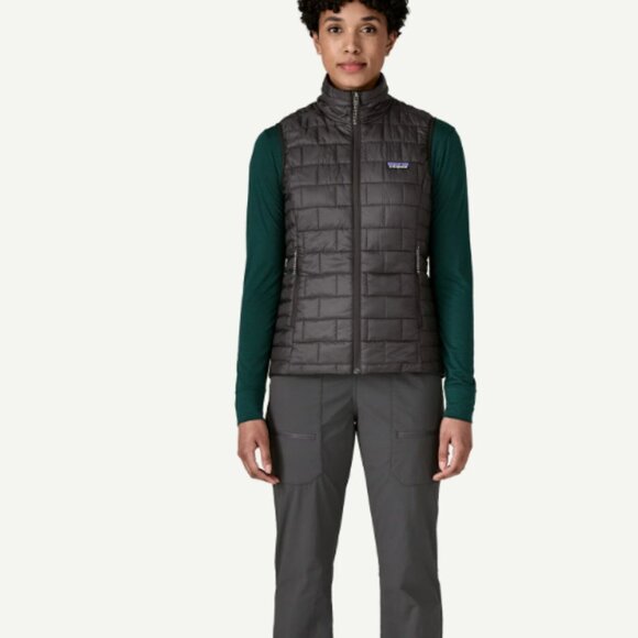 Patagonia Nano Puff Insulated Vest in Black, XL - Picture 1 of 11